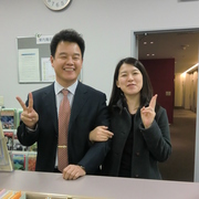 3年前に1年間孔子学院で働いていた張秀強先生が来訪されました 写真1