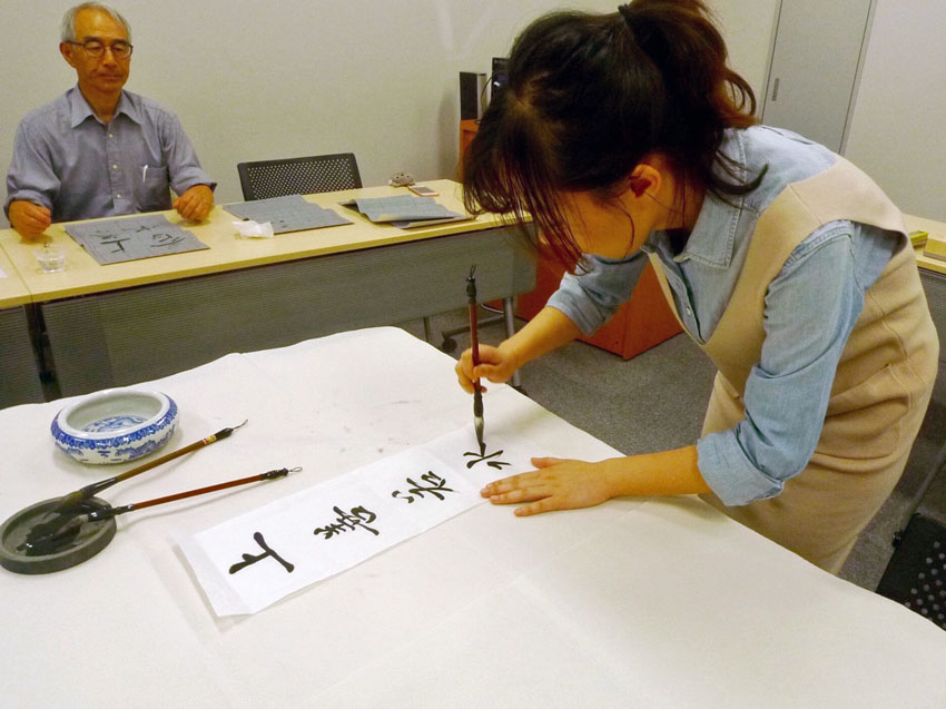 http://www.sapporo-koshi.jp/topics/up_images/201603salon2.jpg
