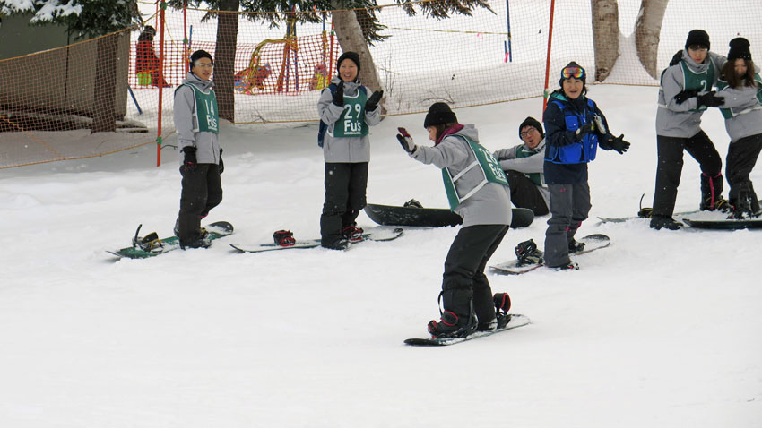 http://www.sapporo-koshi.jp/topics/up_images/2018skiboard_11.jpg